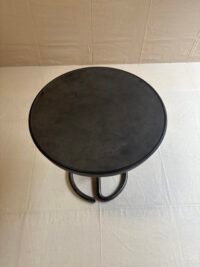Table d’appoint en Bakélite édité par la Maison Stablet - Vue du dessus