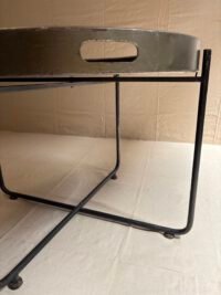 Table basse pliable de ferronnerie marocaine - Vue des détails