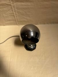 Lampe Eyeball acier et cuir - Vue du dessus