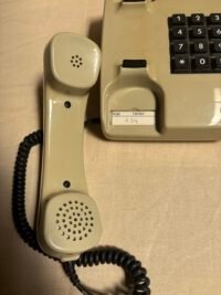 Téléphone Siemens années 80 - Vue de proche