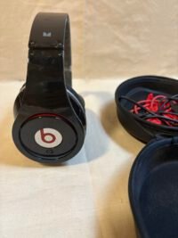 Casque audio Beats by Dr Dre - Vue de profil